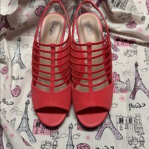 East 5th Women's Vibrant Red Strappy Sandals - Coral Size 9 EUC